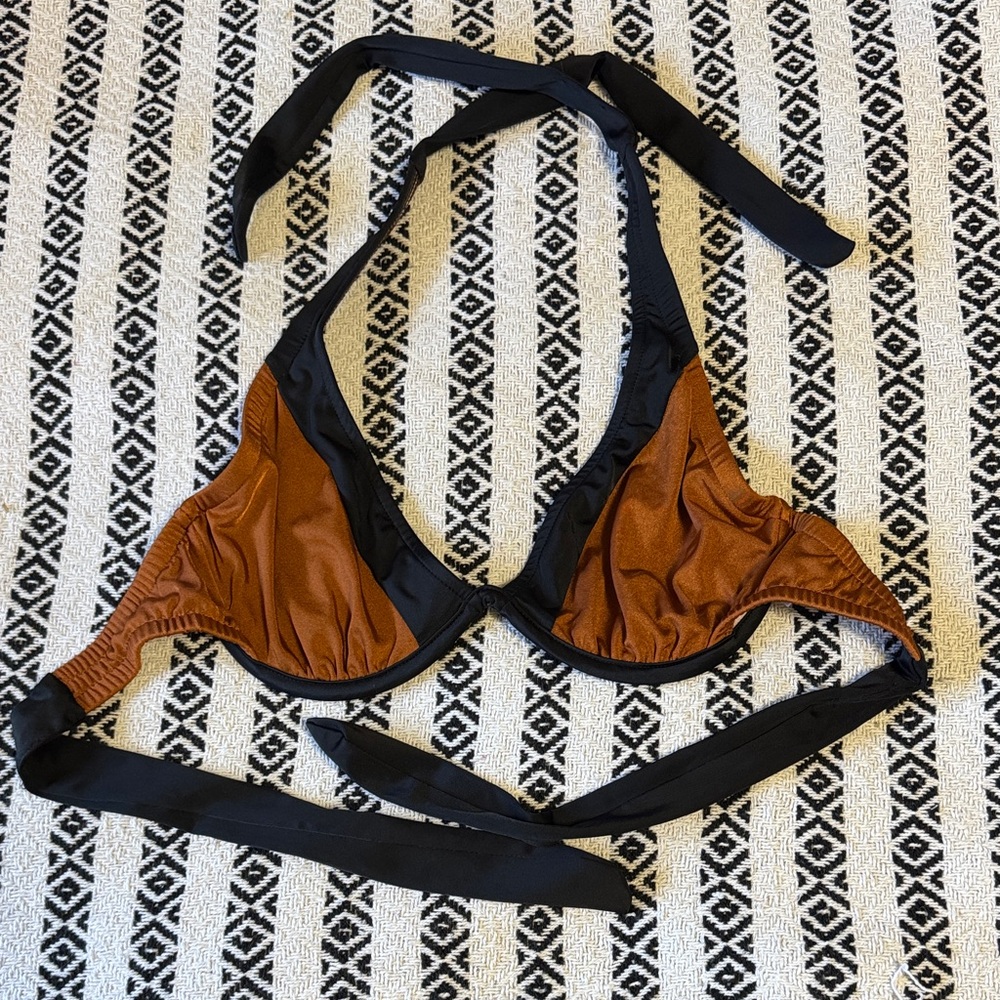 VENUS Black and Brown Bikini Top